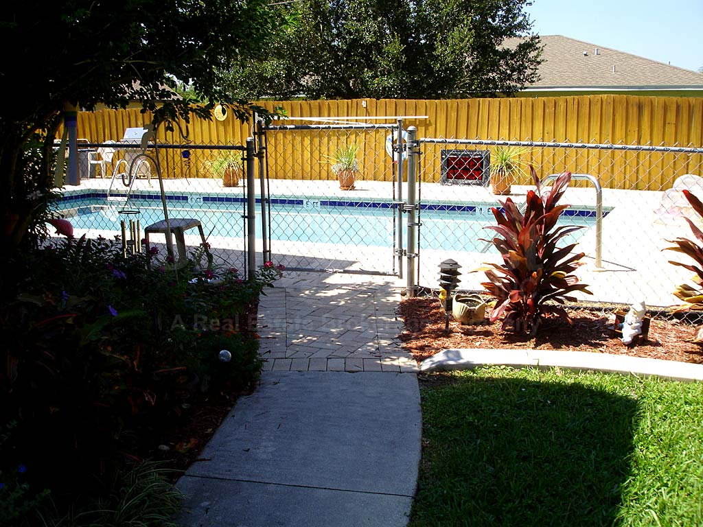 Compass Rose Condo Community Pool Safety Fence